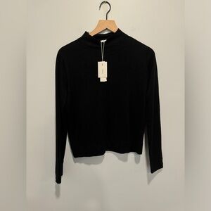 NWT Vince wool sweater size medium